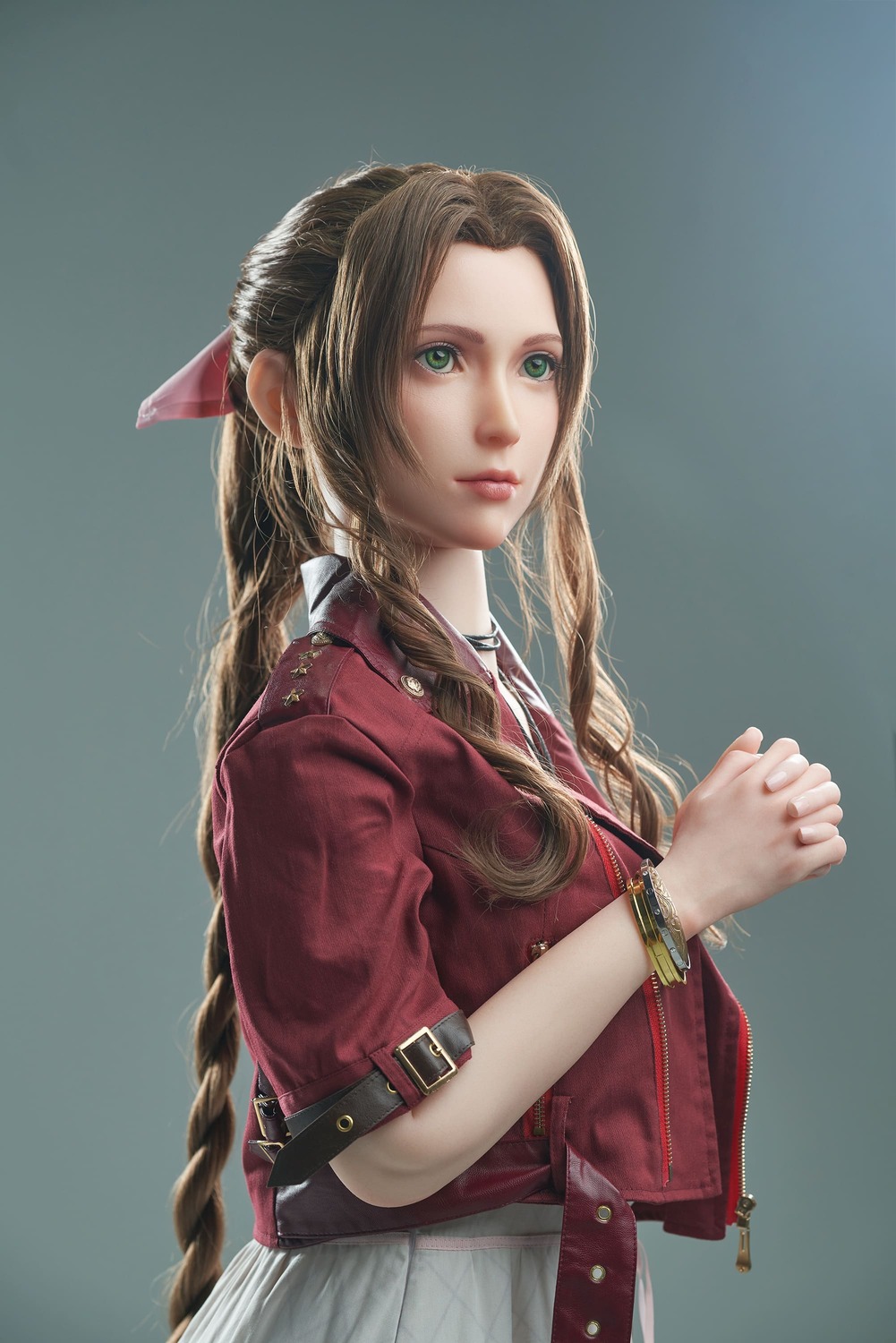 Seks lalka aerith - foto 10 | zelex. Pl Seks lalka aerith patrząca w górę