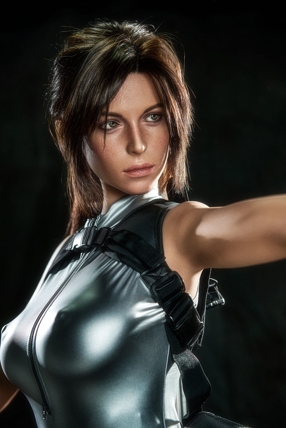 Seks lalka lara croft - foto 9 | zelex. Pl Seks lalka lara croft patrząca w dal