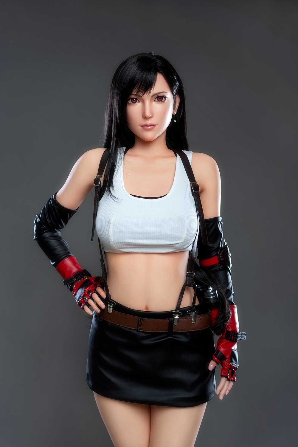 Seks lalka tifa dissidia - foto 7 | zelex. Pl Seks lalka tifa dissidia trzyma rękę na talii