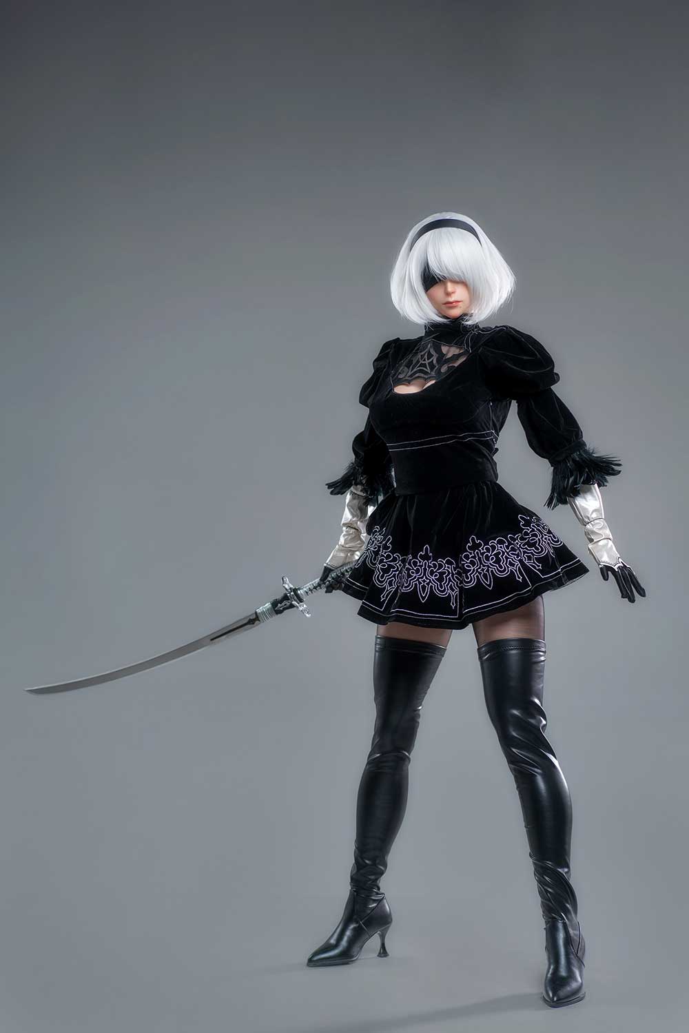 Seks lalka yorha - zdjęcie 10 | zelex. Pl Seks lalka yorha w czarnych pośladkach i sukience