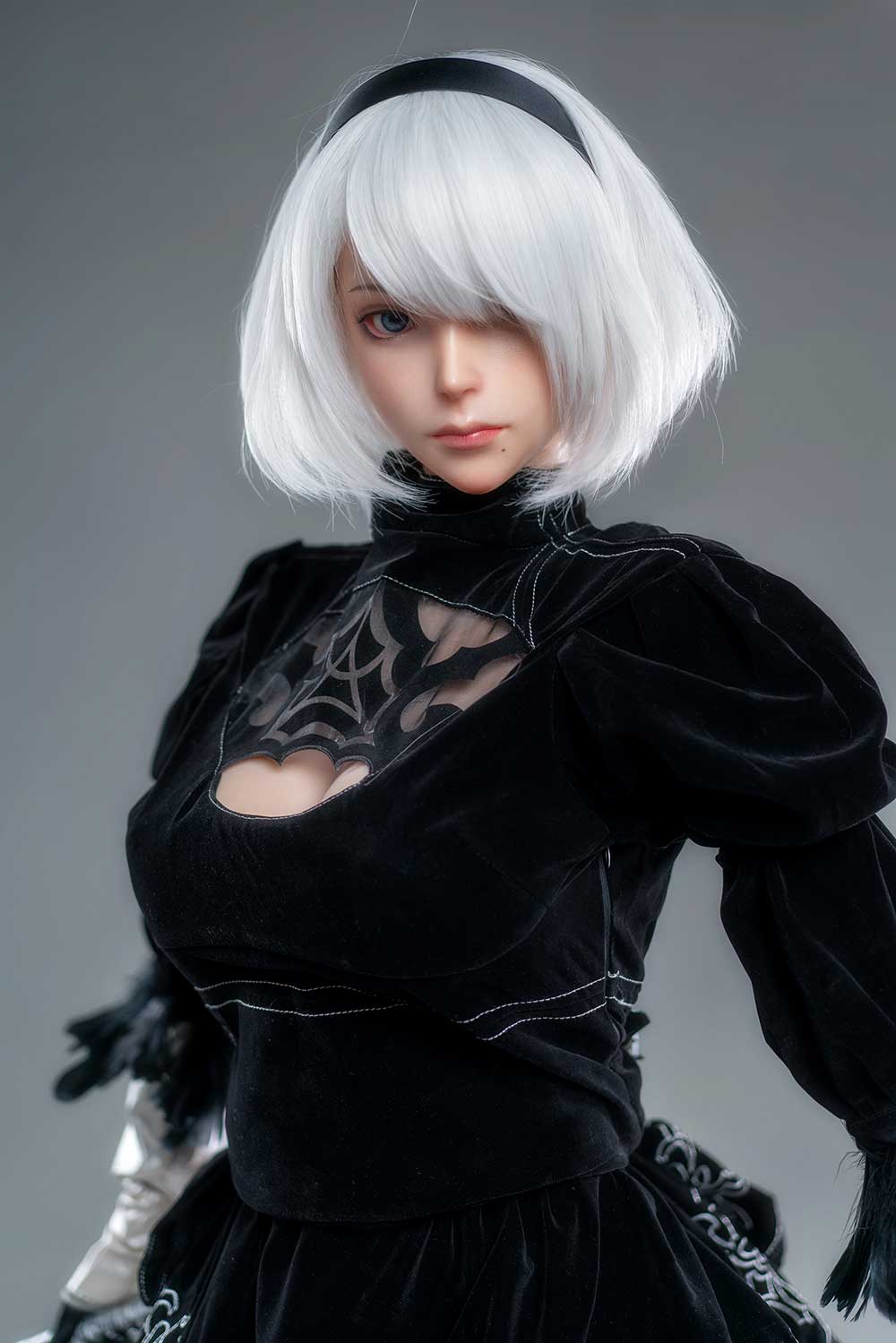 Seks lalka yorha – zdjęcie 12 | zelex. Pl Lalka erotyczna yorha z czarną opaską na głowę